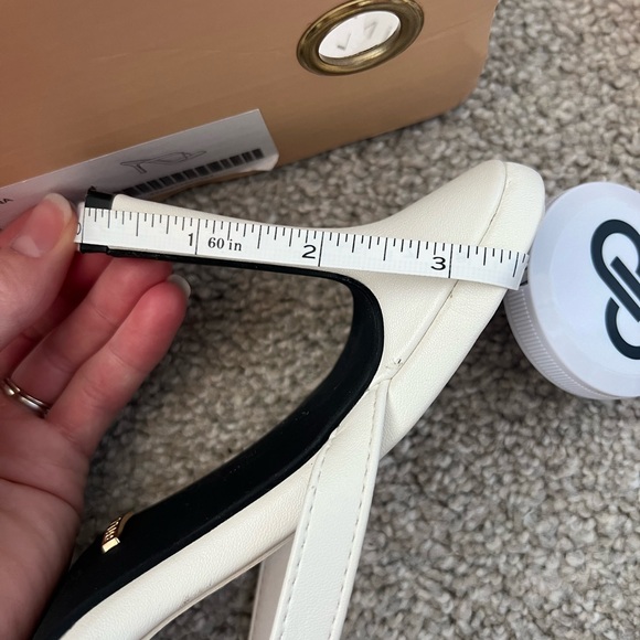 LAST CHANCE Billini solana square toe heels - Picture 7 of 7